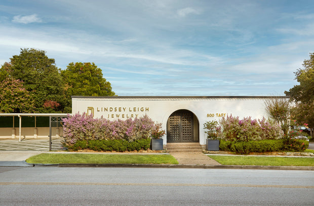 <h3>LLJ STORE</h3><p></p>