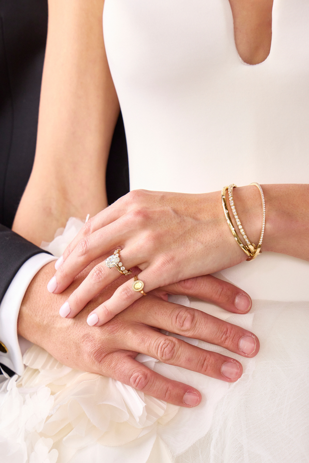 <h2>CUSTOM ENGAGEMENT RINGS</h2>