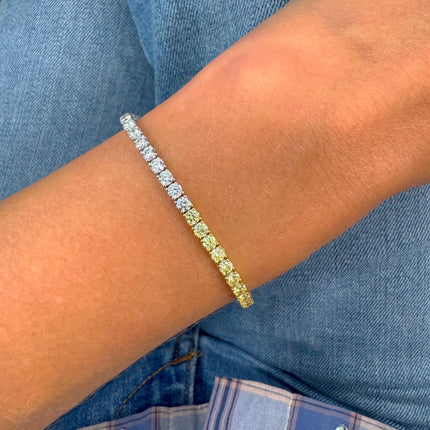 Alternating yellow & white diamond tennis bracelet 