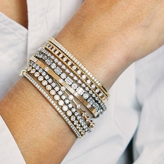 Bar Bezel Lifestyle 1 
