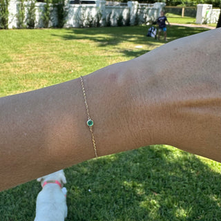 Single Emerald Bezel Bracelet
