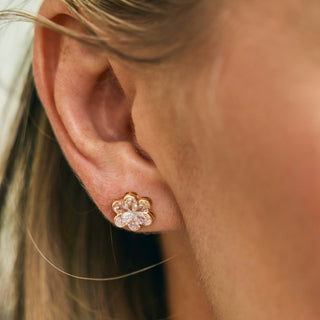 Lab Grown Diamond Bezel Flower Studs Lifestyle
