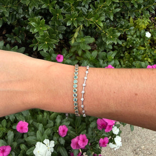 Lab Grown Gold Bar Bezel Bracelet wg lifestyle
