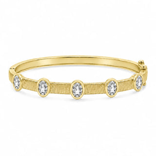 Lab Grown Oval Diamond Ribbed Bangle
