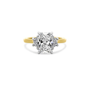 Radiant Cut With Trapezoid Side Stones
