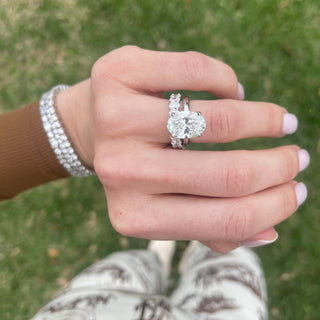 Oval Cut Solitaire  Lindsey Leigh Jewelry.
