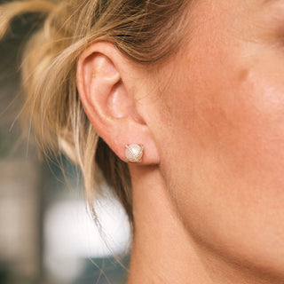 white gold diamond and pearl X earring
