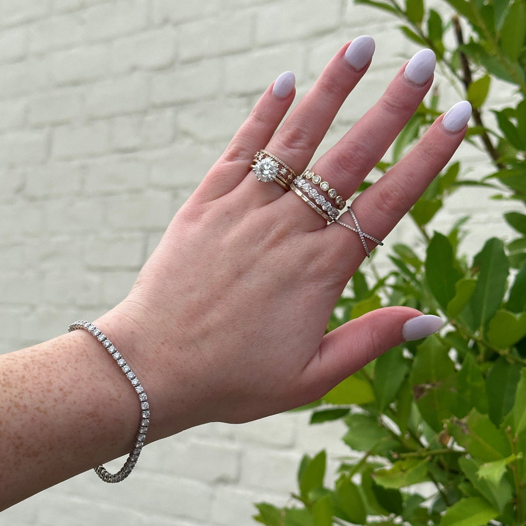 2.50ctw Shared Prong Band - Lindsey Leigh Jewelry