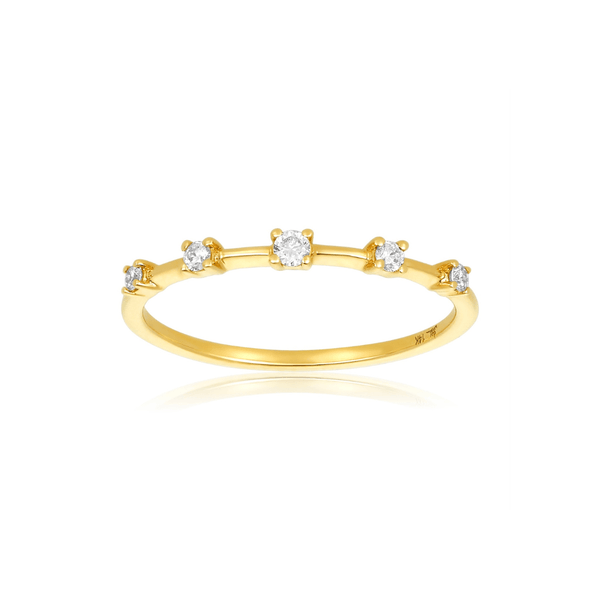 4-prong-graduated-diamond-ring