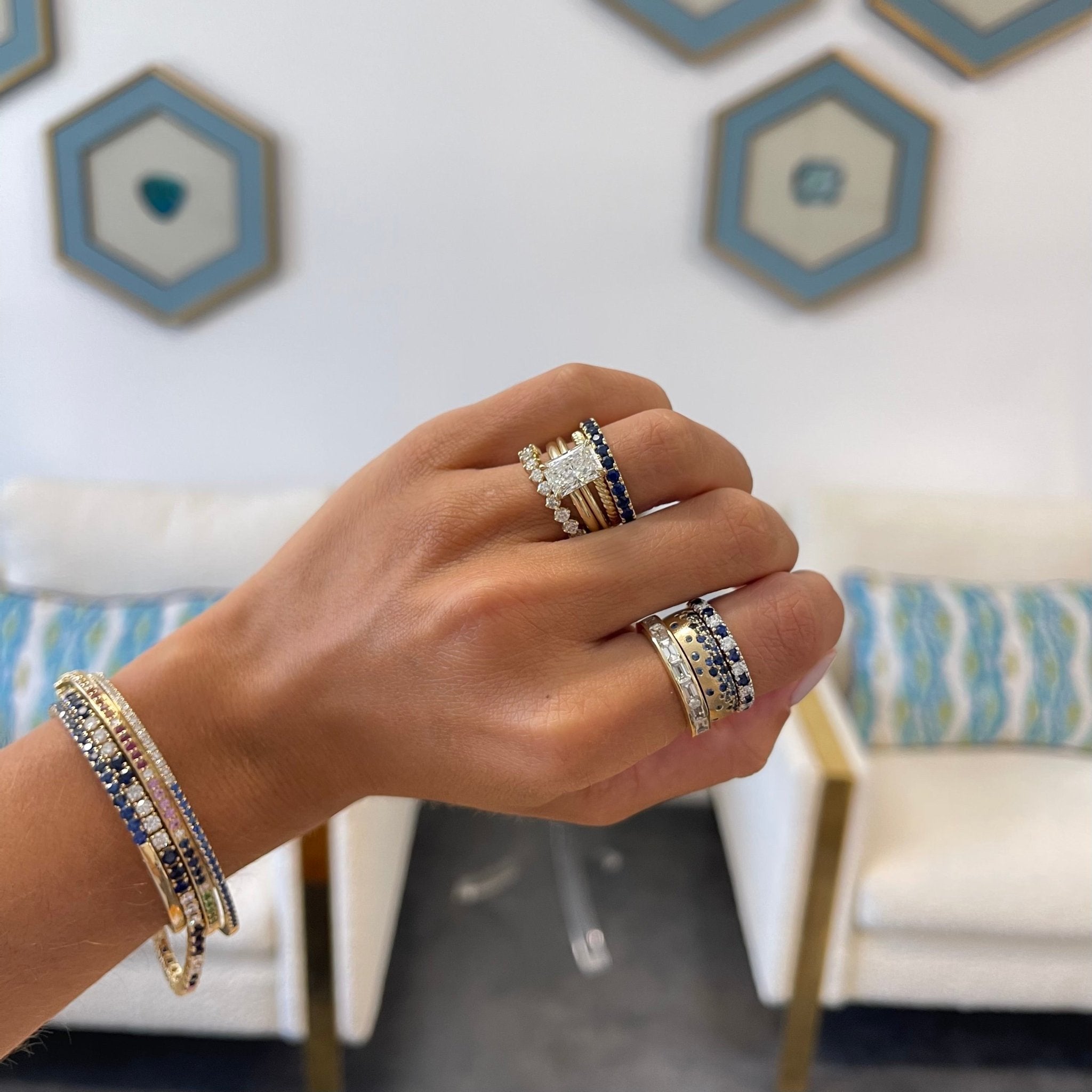 Blue Sapphire Emerald Cut Engagement Rings丨Italojewelry