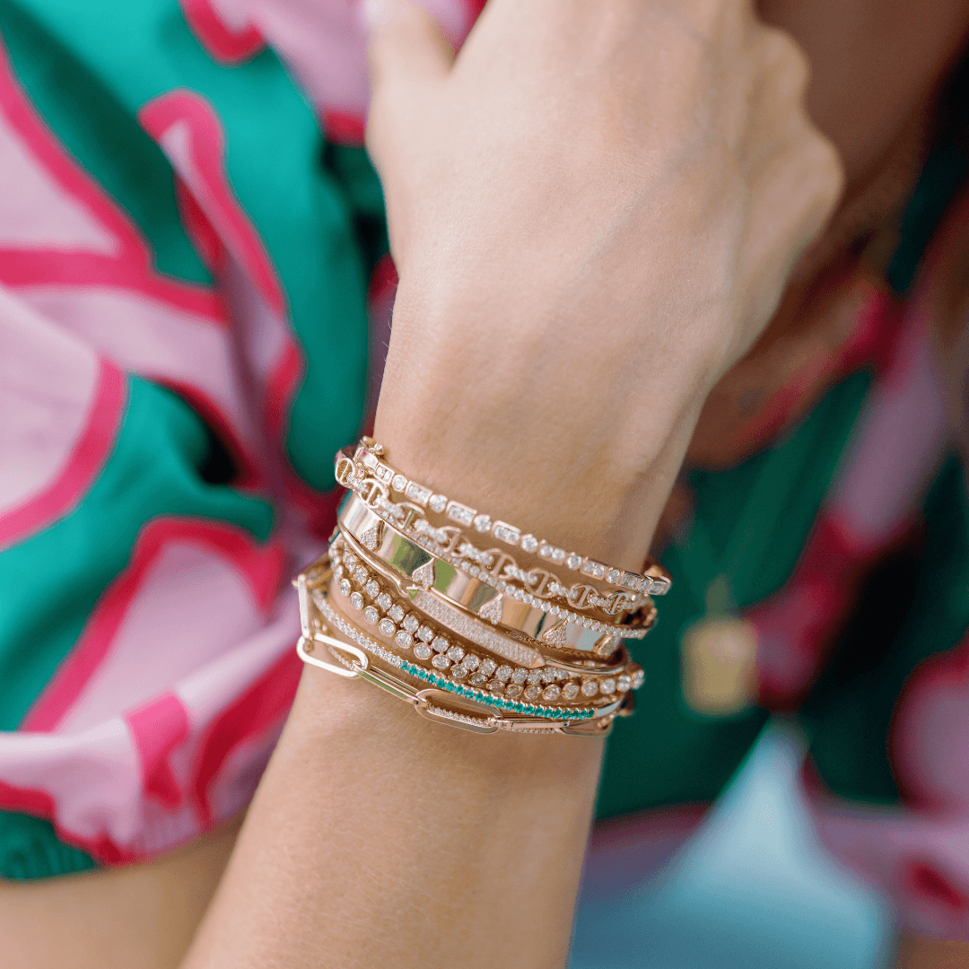 Pave heart bracelet deals