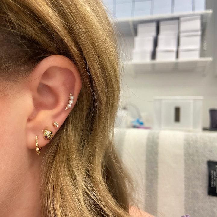 Graduated Pearl & Pave Studs - Lindsey Leigh Jewelry