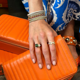 Large Zip Case  Lindsey Leigh Jewelry.
