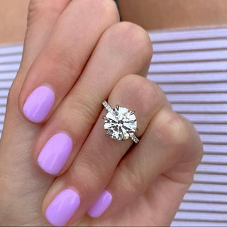Round Solitaire  Lindsey Leigh Jewelry.

